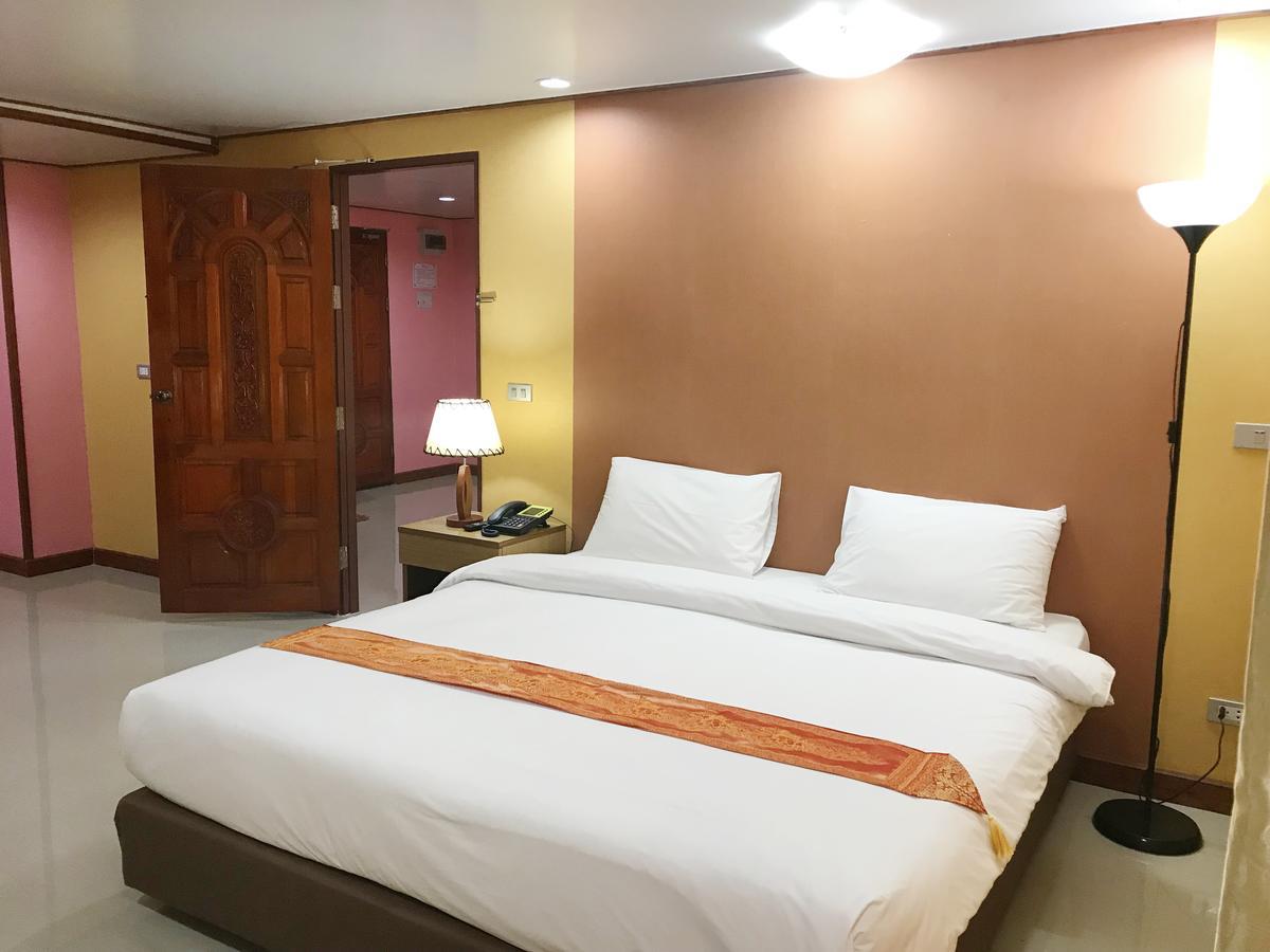 Toh Buk Seng Ayutthaya Hotel Exterior foto